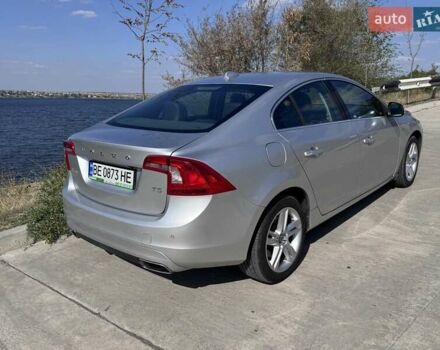 Серый Вольво С60, объемом двигателя 2.5 л и пробегом 152 тыс. км за 12900 $, фото 13 на Automoto.ua