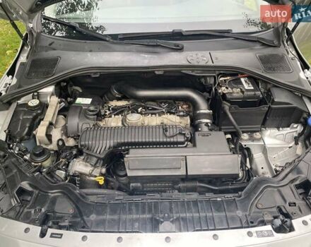 Серый Вольво С60, объемом двигателя 2.52 л и пробегом 285 тыс. км за 8850 $, фото 21 на Automoto.ua