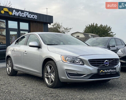 Вольво С60 2013 у Луцьку на Automoto.ua Сірий Вольво С60, об'ємом двигуна 2.52 л та пробігом 284 тис. км за 9400 $, фото 6 на Automoto.ua