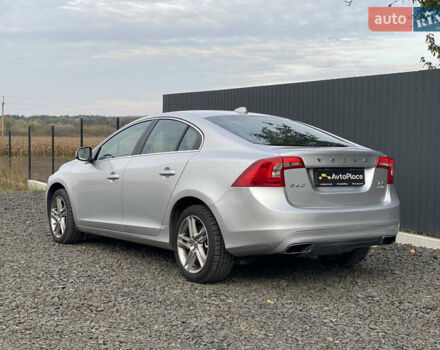 Вольво С60 2013 у Луцьку на Automoto.ua Сірий Вольво С60, об'ємом двигуна 2.52 л та пробігом 284 тис. км за 9400 $, фото 22 на Automoto.ua