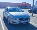 Серый Вольво С60, объемом двигателя 2.52 л и пробегом 193 тыс. км за 10500 $, фото 1 на Automoto.ua