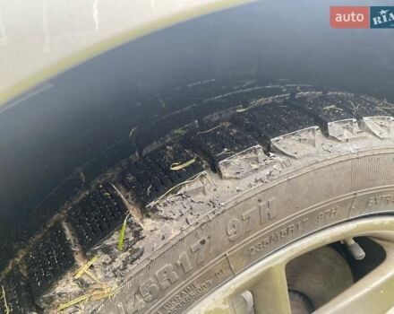 Серый Вольво С60, объемом двигателя 2.52 л и пробегом 285 тыс. км за 8850 $, фото 18 на Automoto.ua