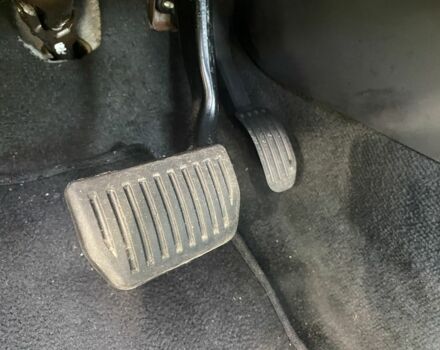 Серый Вольво С60, объемом двигателя 2.5 л и пробегом 285 тыс. км за 8950 $, фото 18 на Automoto.ua