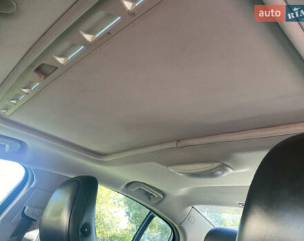 Серый Вольво С60, объемом двигателя 2.52 л и пробегом 285 тыс. км за 8850 $, фото 15 на Automoto.ua