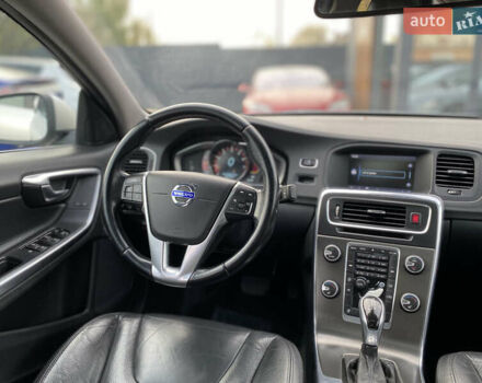 Вольво С60 2013 у Луцьку на Automoto.ua Сірий Вольво С60, об'ємом двигуна 2.52 л та пробігом 284 тис. км за 9400 $, фото 46 на Automoto.ua