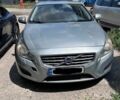 Серый Вольво С60, объемом двигателя 2.5 л и пробегом 182 тыс. км за 8500 $, фото 1 на Automoto.ua