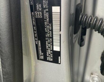 Серый Вольво С60, объемом двигателя 2.5 л и пробегом 285 тыс. км за 8950 $, фото 14 на Automoto.ua