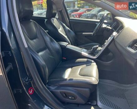 Сірий Вольво С60, об'ємом двигуна 2.5 л та пробігом 208 тис. км за 10490 $, фото 9 на Automoto.ua