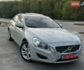 Серый Вольво С60, объемом двигателя 1.98 л и пробегом 163 тыс. км за 11999 $, фото 1 на Automoto.ua