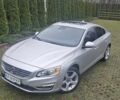 Серый Вольво С60, объемом двигателя 2.5 л и пробегом 139 тыс. км за 10400 $, фото 1 на Automoto.ua