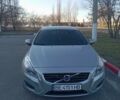 Серый Вольво С60, объемом двигателя 2.52 л и пробегом 166 тыс. км за 12000 $, фото 1 на Automoto.ua