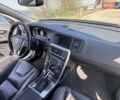 Серый Вольво С60, объемом двигателя 2.5 л и пробегом 152 тыс. км за 12900 $, фото 28 на Automoto.ua