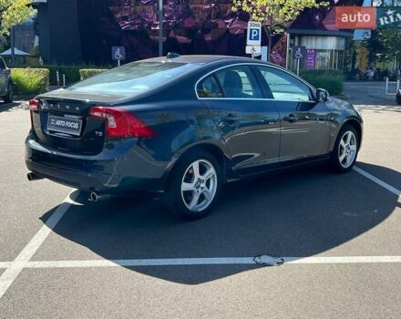 Сірий Вольво С60, об'ємом двигуна 2.5 л та пробігом 208 тис. км за 10490 $, фото 6 на Automoto.ua