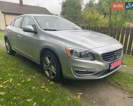 Серый Вольво С60, объемом двигателя 2.52 л и пробегом 285 тыс. км за 8850 $, фото 1 на Automoto.ua