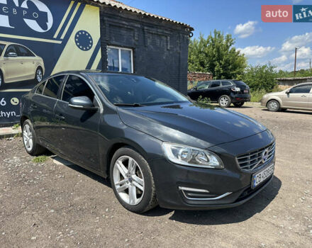 Серый Вольво С60, объемом двигателя 2.5 л и пробегом 257 тыс. км за 9999 $, фото 18 на Automoto.ua