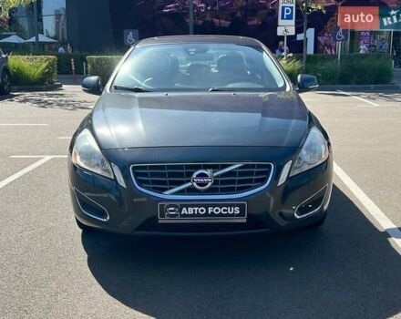 Сірий Вольво С60, об'ємом двигуна 2.5 л та пробігом 208 тис. км за 10490 $, фото 2 на Automoto.ua