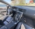 Серый Вольво С60, объемом двигателя 2.5 л и пробегом 152 тыс. км за 12900 $, фото 29 на Automoto.ua