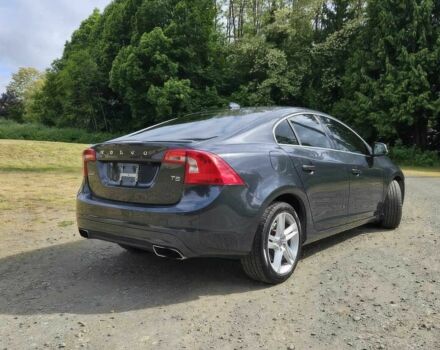 Серый Вольво С60, объемом двигателя 2.5 л и пробегом 82 тыс. км за 8700 $, фото 6 на Automoto.ua