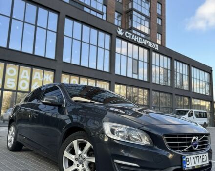 Сірий Вольво С60, об'ємом двигуна 1.6 л та пробігом 249 тис. км за 13000 $, фото 2 на Automoto.ua