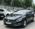 Серый Вольво С60, объемом двигателя 2 л и пробегом 200 тыс. км за 9500 $, фото 2 на Automoto.ua