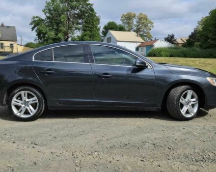 Серый Вольво С60, объемом двигателя 2.5 л и пробегом 82 тыс. км за 8700 $, фото 7 на Automoto.ua