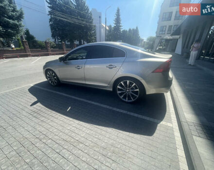 Серый Вольво С60, объемом двигателя 1.97 л и пробегом 150 тыс. км за 13300 $, фото 27 на Automoto.ua