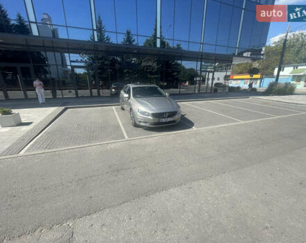 Серый Вольво С60, объемом двигателя 1.97 л и пробегом 150 тыс. км за 13300 $, фото 30 на Automoto.ua