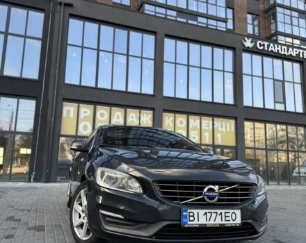 Сірий Вольво С60, об'ємом двигуна 1.6 л та пробігом 249 тис. км за 13000 $, фото 1 на Automoto.ua