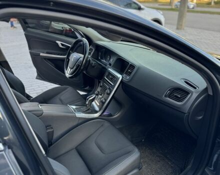 Сірий Вольво С60, об'ємом двигуна 1.6 л та пробігом 249 тис. км за 13000 $, фото 5 на Automoto.ua