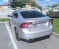 Серый Вольво С60, объемом двигателя 2.52 л и пробегом 180 тыс. км за 11200 $, фото 18 на Automoto.ua