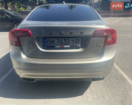 Серый Вольво С60, объемом двигателя 1.97 л и пробегом 150 тыс. км за 13300 $, фото 38 на Automoto.ua