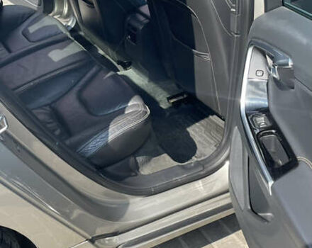 Серый Вольво С60, объемом двигателя 1.97 л и пробегом 150 тыс. км за 13300 $, фото 13 на Automoto.ua