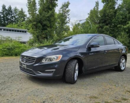 Серый Вольво С60, объемом двигателя 2.5 л и пробегом 82 тыс. км за 8700 $, фото 2 на Automoto.ua