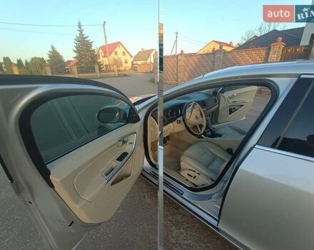 Серый Вольво С60, объемом двигателя 1.97 л и пробегом 255 тыс. км за 12300 $, фото 27 на Automoto.ua