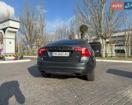 Сірий Вольво С60, об'ємом двигуна 2 л та пробігом 190 тис. км за 12000 $, фото 5 на Automoto.ua