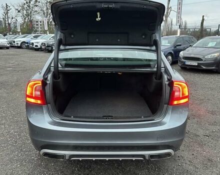 Серый Вольво С60, объемом двигателя 2.5 л и пробегом 73 тыс. км за 16500 $, фото 13 на Automoto.ua