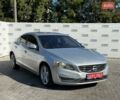 Серый Вольво С60, объемом двигателя 2 л и пробегом 206 тыс. км за 9200 $, фото 1 на Automoto.ua