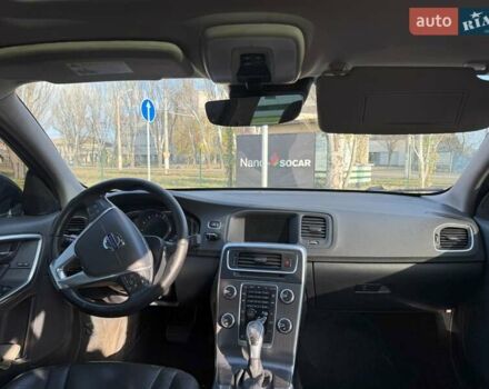 Сірий Вольво С60, об'ємом двигуна 2 л та пробігом 190 тис. км за 12000 $, фото 8 на Automoto.ua