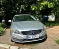 Серый Вольво С60, объемом двигателя 2.5 л и пробегом 0 тыс. км за 11500 $, фото 1 на Automoto.ua