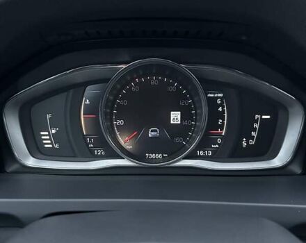 Серый Вольво С60, объемом двигателя 2.5 л и пробегом 73 тыс. км за 16500 $, фото 41 на Automoto.ua