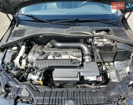 Вольво С60 2015 в Кропивницком (Кировограде) на Automoto.ua Серый Вольво С60, объемом двигателя 2.52 л и пробегом 157 тыс. км за 1400 $, фото 10 на Automoto.ua