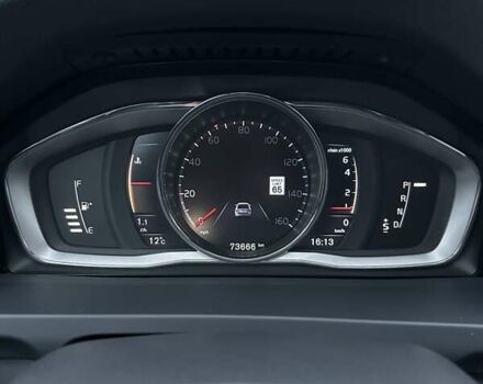 Серый Вольво С60, объемом двигателя 2.5 л и пробегом 73 тыс. км за 16500 $, фото 38 на Automoto.ua