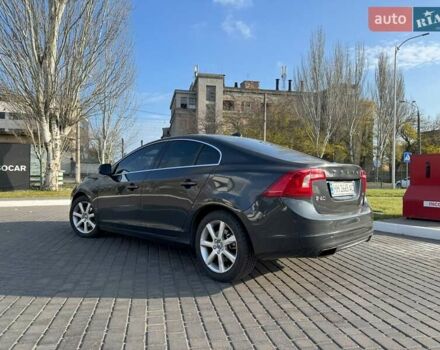 Сірий Вольво С60, об'ємом двигуна 2 л та пробігом 190 тис. км за 12000 $, фото 4 на Automoto.ua