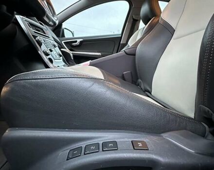 Серый Вольво С60, объемом двигателя 2.5 л и пробегом 73 тыс. км за 16500 $, фото 24 на Automoto.ua