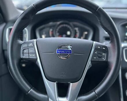 Серый Вольво С60, объемом двигателя 2.5 л и пробегом 73 тыс. км за 16500 $, фото 30 на Automoto.ua