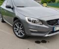 Серый Вольво С60, объемом двигателя 2.5 л и пробегом 270 тыс. км за 18500 $, фото 1 на Automoto.ua