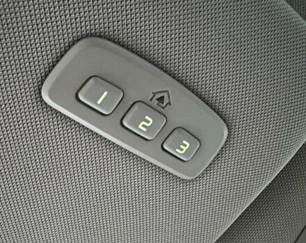 Серый Вольво С60, объемом двигателя 2.5 л и пробегом 73 тыс. км за 16500 $, фото 44 на Automoto.ua