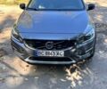 Серый Вольво С60, объемом двигателя 2.5 л и пробегом 191 тыс. км за 16300 $, фото 1 на Automoto.ua