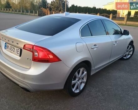 Серый Вольво С60, объемом двигателя 1.97 л и пробегом 255 тыс. км за 12300 $, фото 12 на Automoto.ua