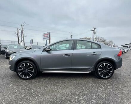 Серый Вольво С60, объемом двигателя 2.5 л и пробегом 73 тыс. км за 16500 $, фото 5 на Automoto.ua